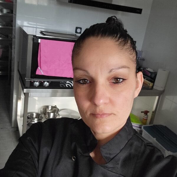 photo de emilie patissiere de l'entreprise L'Emil'douceur