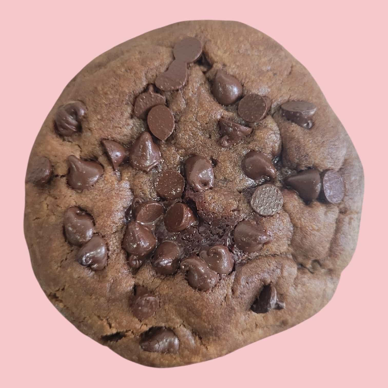 Cookies tout chocolat avec pépites de chocolat
